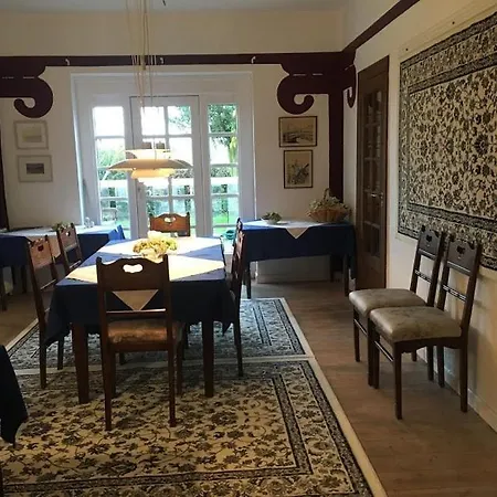 Guldbjerghus