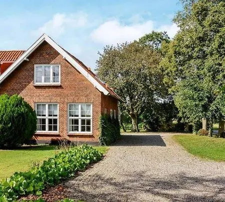 Bed & Breakfast Guldbjerghus 3*